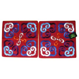 Shanghai Tang-2 capas de almofada vermelhas 46 x 46 cm Xangai Tang "Yun"-Vermelho