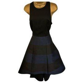 Coast Kleider Schwarz Blau