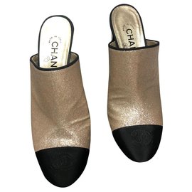 Chanel-CHANEL MULES WITH HEEL 8 CM NEW-Golden