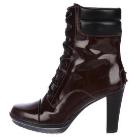 Tod's-Aspen Tronchetto Boots-Brown,Chestnut
