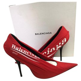 Balenciaga-DECOLTE-Red