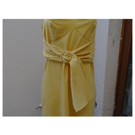 Prada-Vestidos-Amarillo