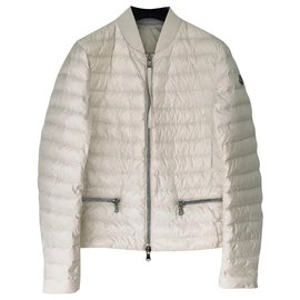 Moncler-Moncler jaqueta-Fora de branco