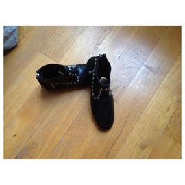 Maje-black leather boots, Pointure 36.-Black