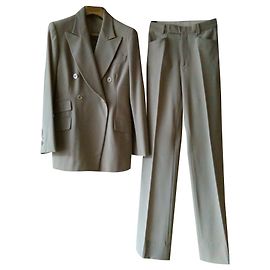 GUCCI Tailleur with Pants Grey