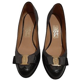 Salvatore Ferragamo Leather Heels Black and Dark Grey Black Dark grey