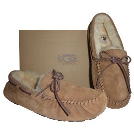 Tamanho dos mocassins UGG 40 Castanho claro