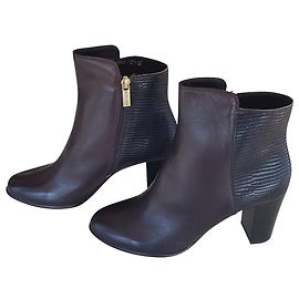 Botas Gino Rossi. Marrón oscuro