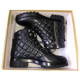 Michael Kors Stiefeletten Schwarz