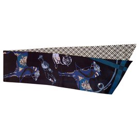 Hermès Maxi Twilly Cut Blu navy