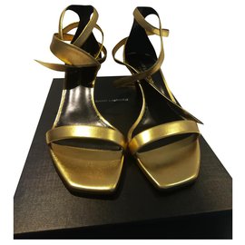 Saint Laurent-Charlotte-Golden
