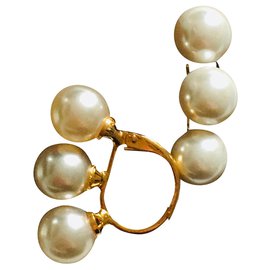 Céline-Earrings-White