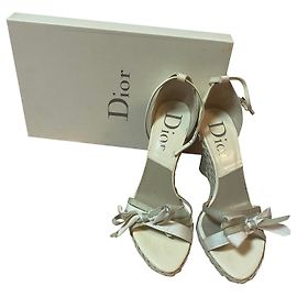 Mules de salto plataforma Christian Dior em couro eggshell 38.5 Fora de branco