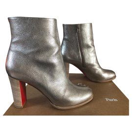bottes louboutin d'occasion bottes louboutin d'occasion