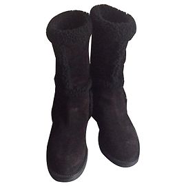 Botas Louis Vuitton de pele de cervo pretas Preto