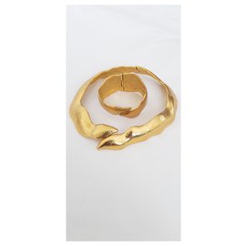 Yves Saint Laurent-Conjuntos de joalharia-Dourado