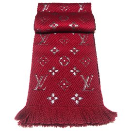 Louis Vuitton-Louis Vuitton red logomania scarf shine-Red