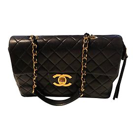 Bolsa de mão Chanel Jumbo GM em couro preto Preto