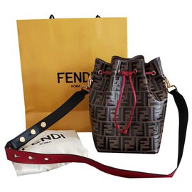 Fendi-Bucket bag my treasure-Brown