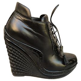 Yves Saint Laurent Rive Gauche boots p 35 1/2 Black
