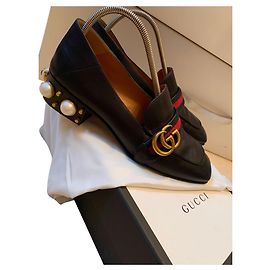 Gucci Black Leather Heels Size 39 Black