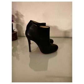 Christian Louboutin-Bella 120-Black
