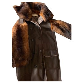 Yves Saint Laurent-Magnifico cappotto in visone agricolo e pelle YSL-Marrone