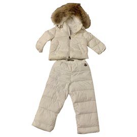 Moncler-MONCLER FEATHER UNISEX SKI PACKAGE-White