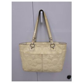 Coach-Coach F17728 Gallery Patent Leather in Ivory-Cream