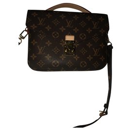 Louis Vuitton-Metis-Brown