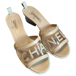 Chanel mulo Beige