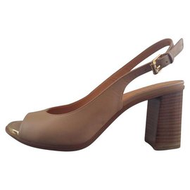 Loriblu-Very pretty pumps with open toes-Beige