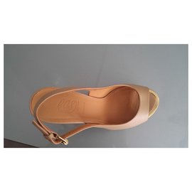 Loriblu-Very pretty pumps with open toes-Beige
