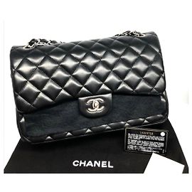 Chanel Borsa classica jumbo in pelle di agnello nera Nero