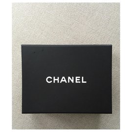 Chanel-2.55-Nero