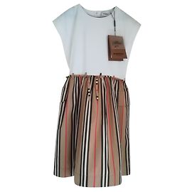 Robe neuve Burberry Blanc