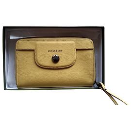 Longchamp Game On Model Mustard