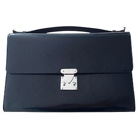 Louis Vuitton Cartera negra Vuitton Negro