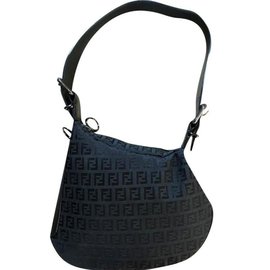 Fendi-Oyster-Black