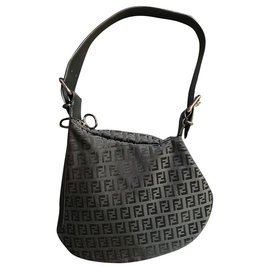 Fendi-Oyster-Black