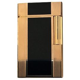 St Dupont gold plated lighter and black lacquer Golden