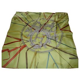 Hermès Seiden Schals Gelb