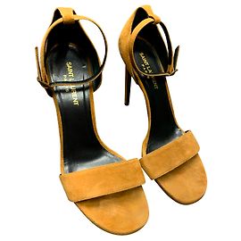 Amber Sandals in Camel Saint Laurent Suede Beige Light brown