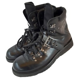 Prada-boots-Noir