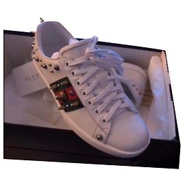 Tênis Gucci de couro branco Branco