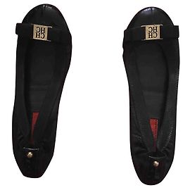 Carolina Herrera Black Leather Ballet Flats Black