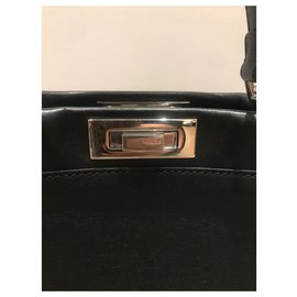 Fendi-Peekaboo monster-Black