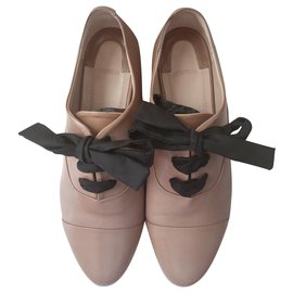 Uterque Flats Other