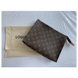 Louis Vuitton-Toiletry pouch 26-Brown