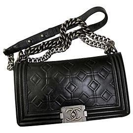 Chanel Sac à rabat de taille moyenne pour garçon Noir